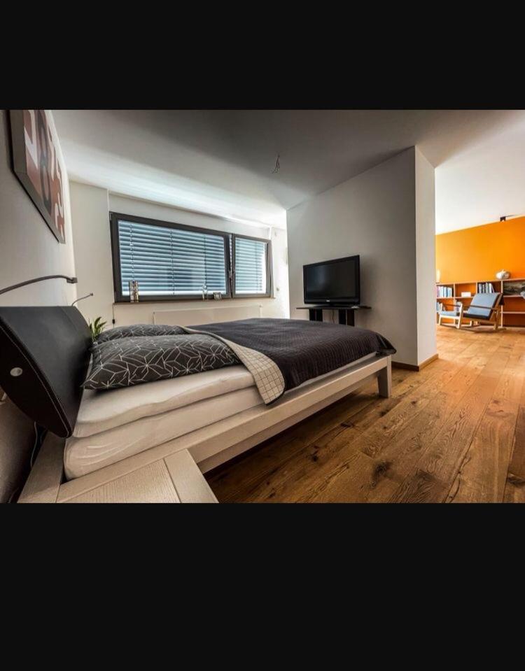 Zimmer - Modernes Apartment Mit 45 Qm. Straubing Exterior foto